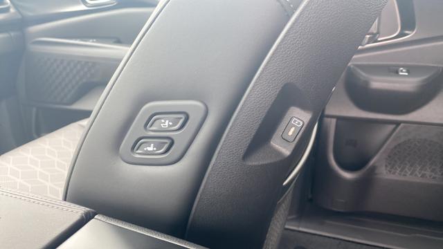 2026 Kia Carnival MPV SX