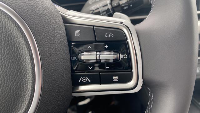 2026 Kia Carnival MPV SX