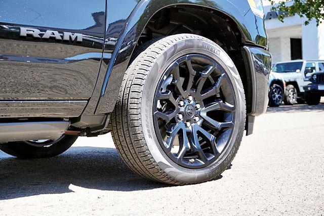 2026 Ram 1500 Limited Crew Cab 4x4 5'7" Box