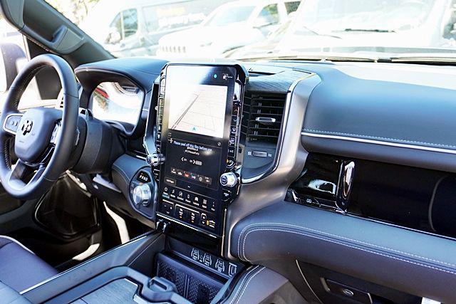 2026 Ram 1500 Limited Crew Cab 4x4 5'7" Box