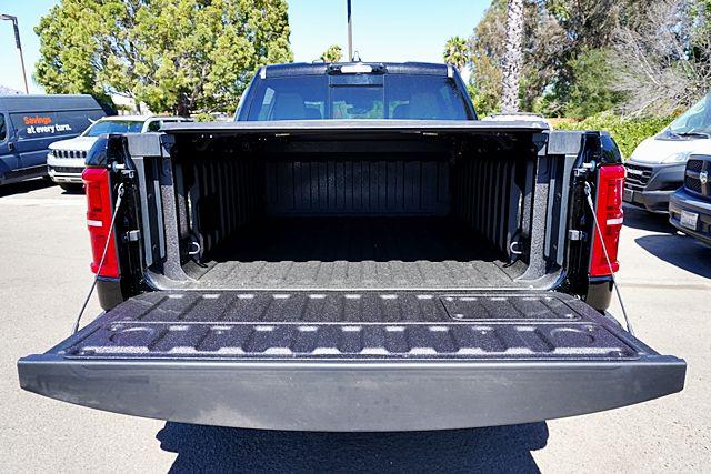 2026 Ram 1500 Limited Crew Cab 4x4 5'7" Box
