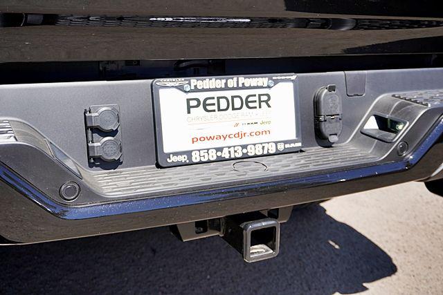 2026 Ram 1500 Limited Crew Cab 4x4 5'7" Box