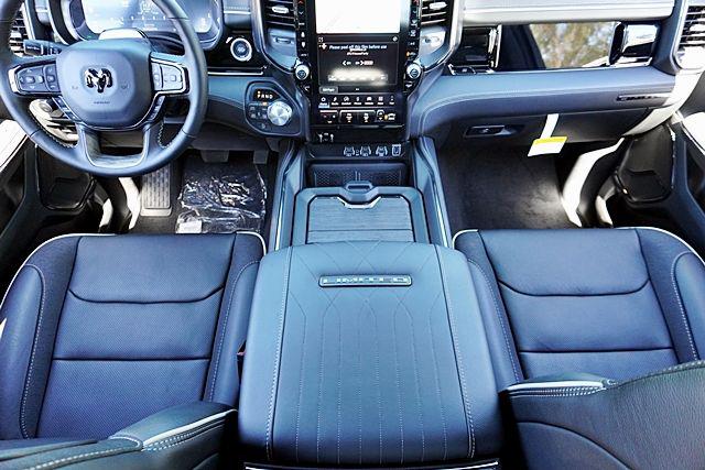 2026 Ram 1500 Limited Crew Cab 4x4 5'7" Box