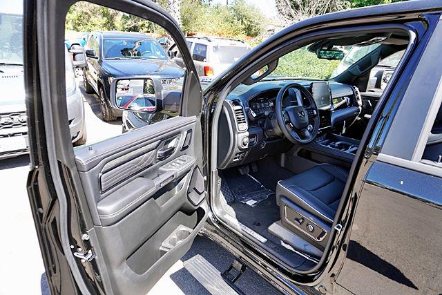 2026 Ram 1500 Limited Crew Cab 4x4 5'7" Box