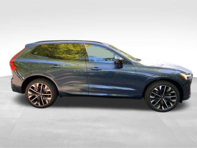 2026 Volvo XC60 Plug-In Hybrid Ultra, T8 AWD Electric/Gasoline, Dark