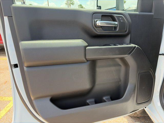 2026 Chevrolet Silverado 3500HD Crew Cab, Long Bed, WT Dual Rear Wheel, RWD