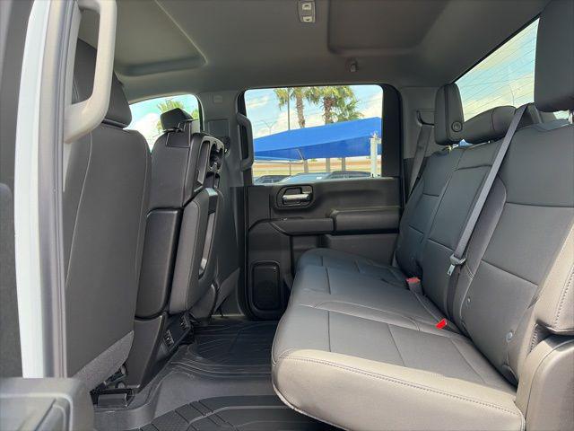 2026 Chevrolet Silverado 3500HD Crew Cab, Long Bed, WT Dual Rear Wheel, RWD