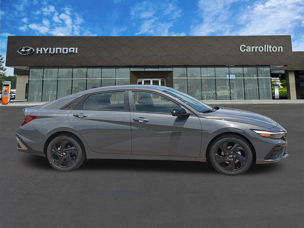 New 2026 Gray HYUNDAI SEL Sport image 5