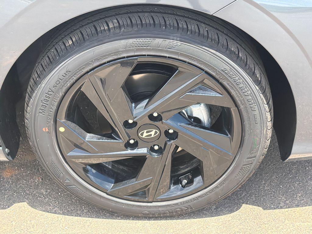 New 2026 Gray HYUNDAI SEL Sport image 13