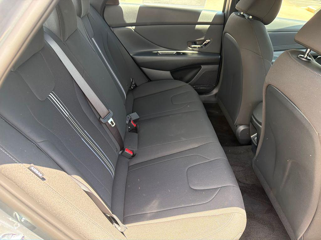 New 2026 Gray HYUNDAI SEL Sport image 16