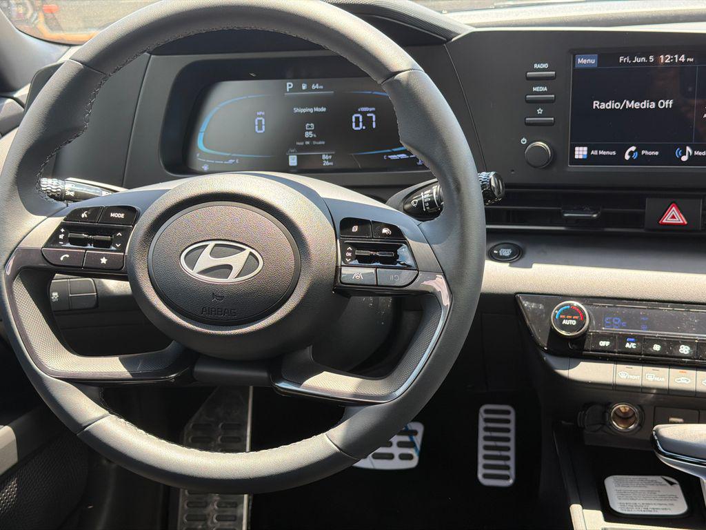 New 2026 Gray HYUNDAI SEL Sport image 24