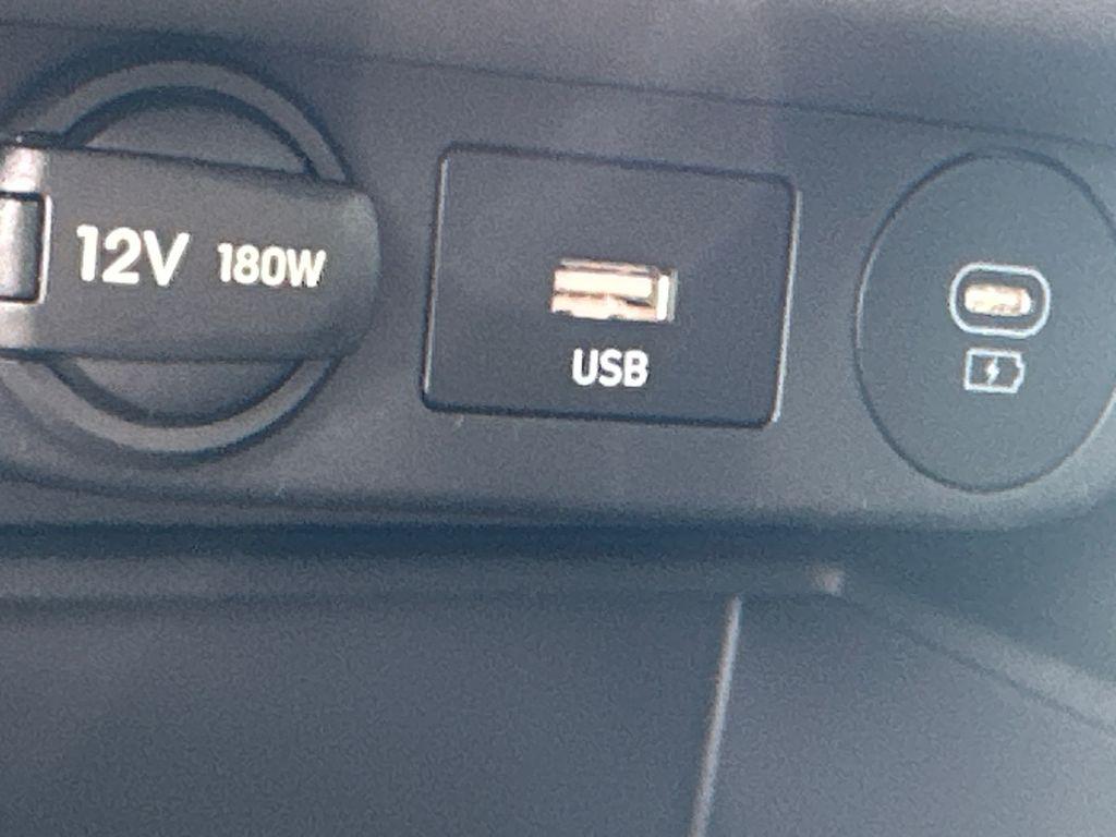 New 2026 Gray HYUNDAI SE image 32