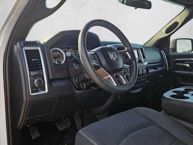 2024 Ram 1500 Classic Warlock Crew Cab 4x2 5'7" Box