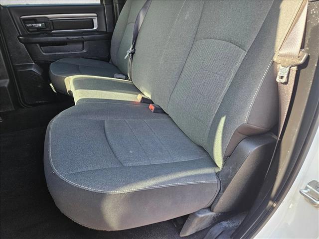2024 Ram 1500 Classic Warlock Crew Cab 4x2 5'7" Box