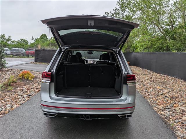 2025 Volkswagen Atlas 2.0T SEL Premium R-Line