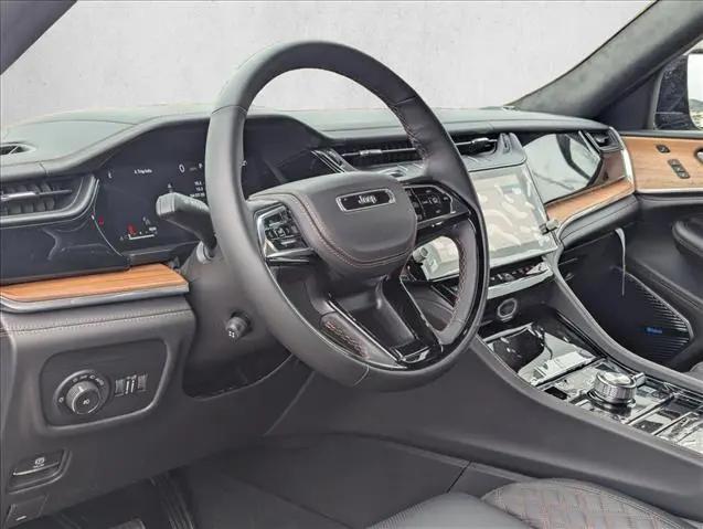 2026 Jeep Grand Cherokee Summit 4x4