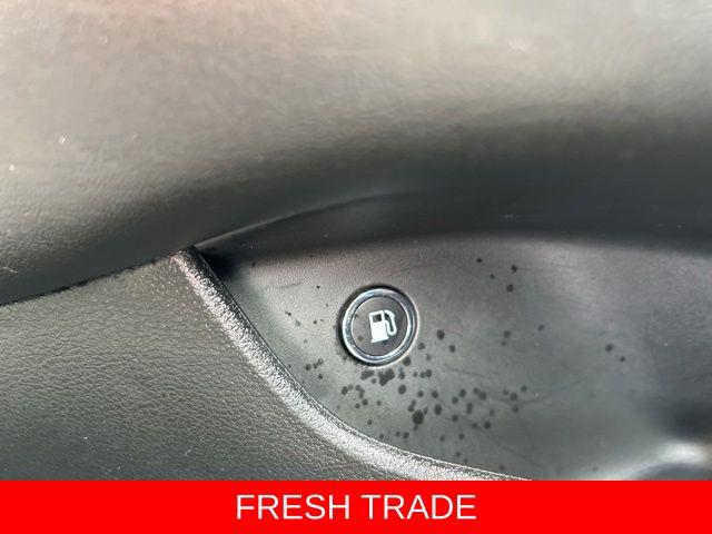 2024 Chrysler Pacifica Hybrid Premium S Appearance Pkg