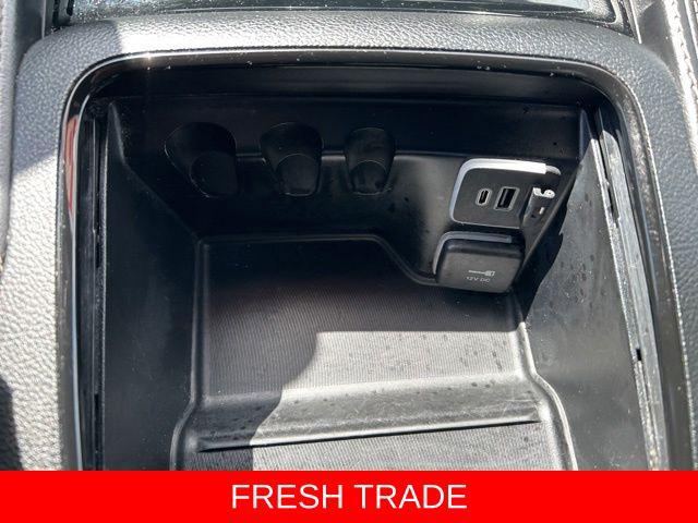 2024 Chrysler Pacifica Hybrid Premium S Appearance Pkg