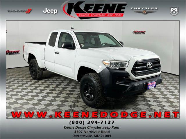 2017 Toyota Tacoma SR 2017 Toyota Tacoma SR