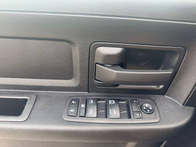 2023 Ram 1500 Classic Tradesman Crew Cab 4x4 5'7" Box