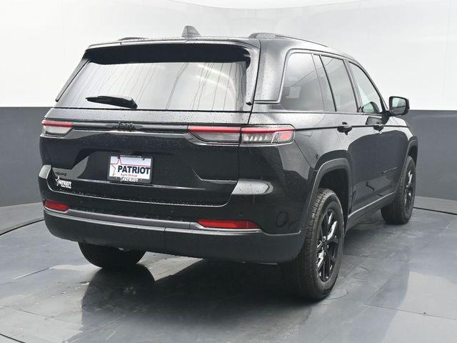 2026 Jeep Grand Cherokee Altitude 4x4
