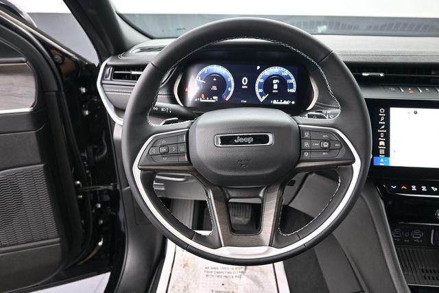 2026 Jeep Grand Cherokee Altitude 4x4