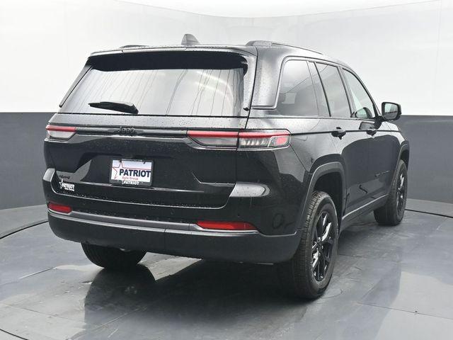 2026 Jeep Grand Cherokee Altitude 4x4