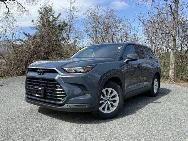2024 Toyota Grand Highlander XLE for sale in Glens Falls, NY