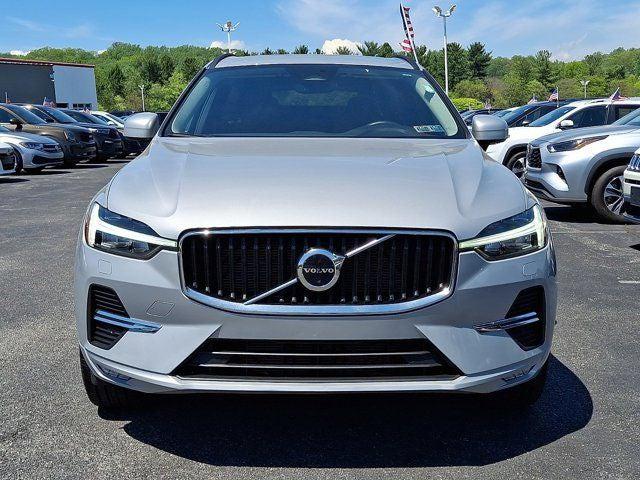 2022 Volvo XC60 B5 Momentum 2022 Volvo XC60 B5 Momentum