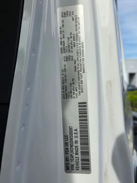 2025 Jeep Wrangler 4-Door Summit 4x4