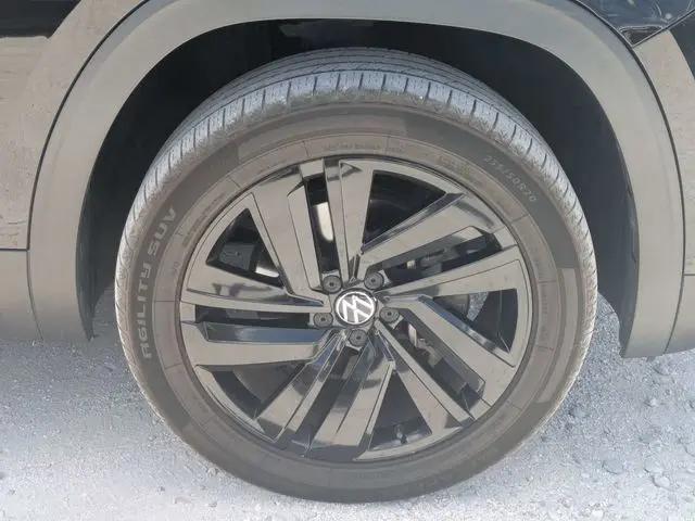 2021 Volkswagen Atlas Cross Sport 2.0T SE w/Technology