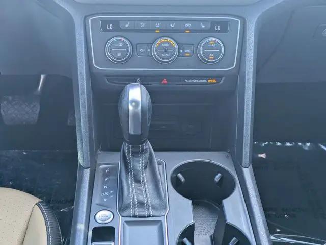 2021 Volkswagen Atlas Cross Sport 2.0T SE w/Technology