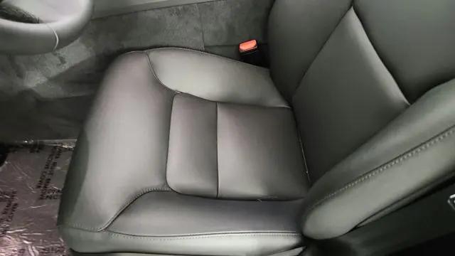 2025 Volvo XC60 Plug-In Hybrid Core, T8 AWD Electric/Gasoline, Dark