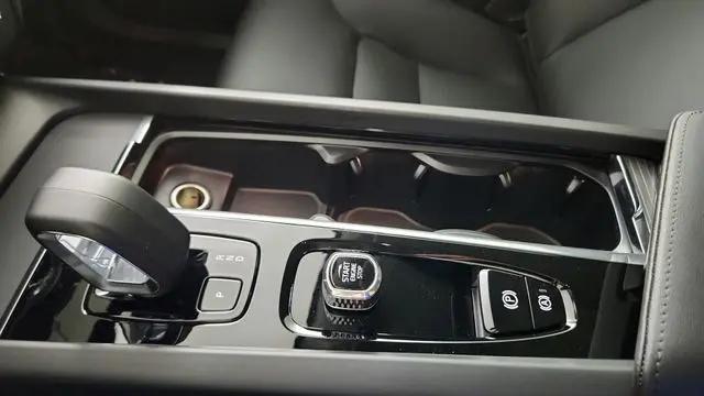 2025 Volvo XC60 Plug-In Hybrid Core, T8 AWD Electric/Gasoline, Dark