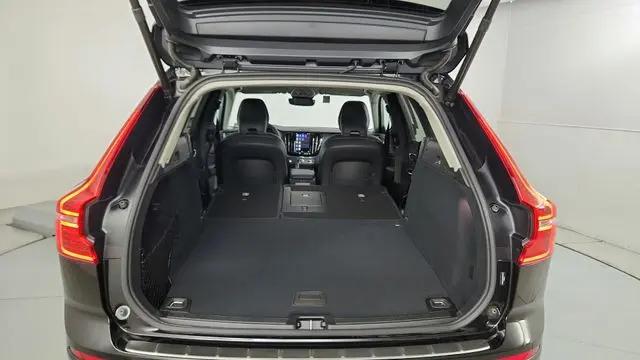 2025 Volvo XC60 Plug-In Hybrid Core, T8 AWD Electric/Gasoline, Dark