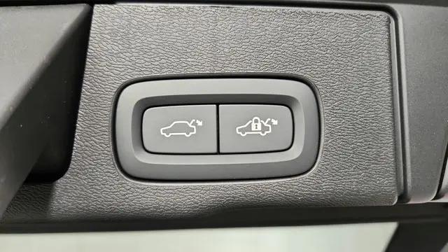 2025 Volvo XC60 Plug-In Hybrid Core, T8 AWD Electric/Gasoline, Dark