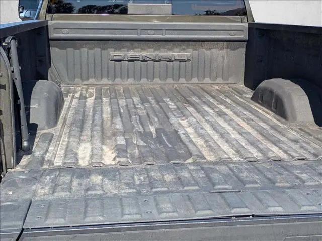 2022 GMC Sierra 3500HD 4WD Crew Cab Standard Bed Denali