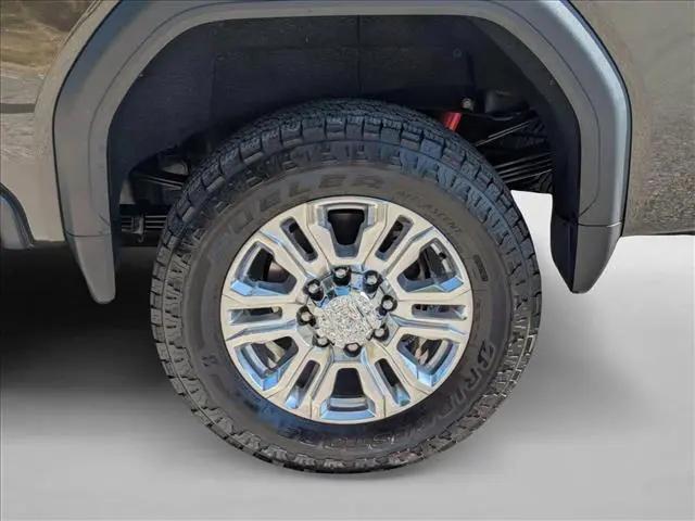2022 GMC Sierra 3500HD 4WD Crew Cab Standard Bed Denali