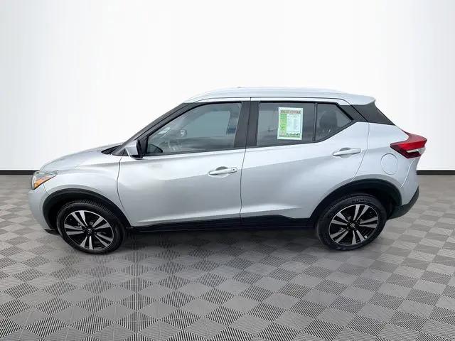 2020 Nissan Kicks SV Xtronic CVT