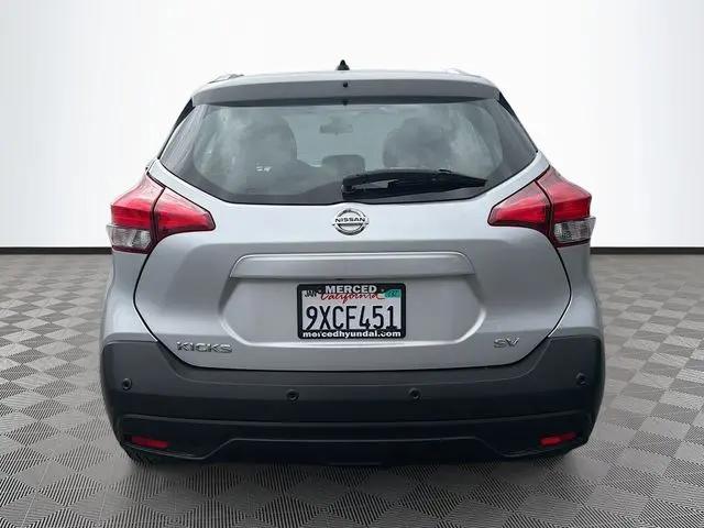 2020 Nissan Kicks SV Xtronic CVT