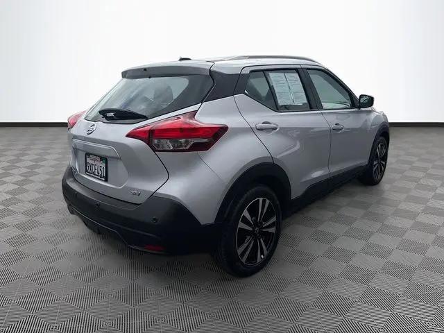 2020 Nissan Kicks SV Xtronic CVT