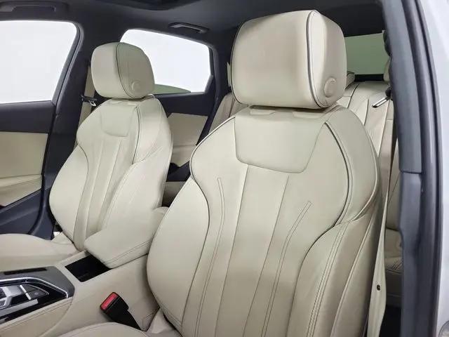 2023 Audi A4 Premium Plus 45 TFSI S line quattro S tronic