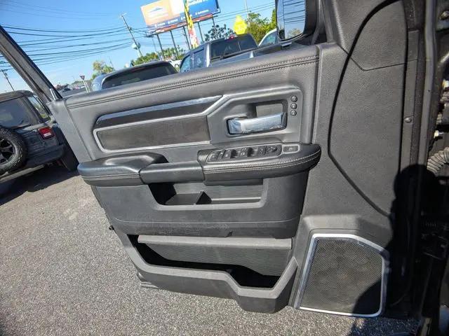 2020 Jeep Ram 2500 Laramie Crew Cab 4x4 6'4" Box