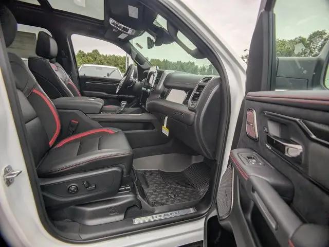 2026 Ram 1500 RHO Crew Cab 4x4 57 Box