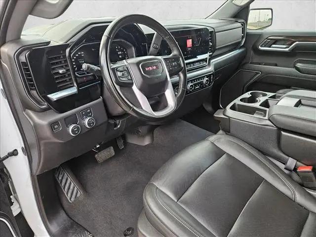 2024 GMC Sierra 1500 2WD Crew Cab Short Box SLT
