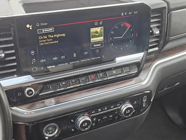 2024 GMC Sierra 1500 2WD Crew Cab Short Box SLT