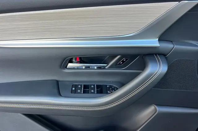 2026 Mazda X-90 3.3 Turbo Preferred