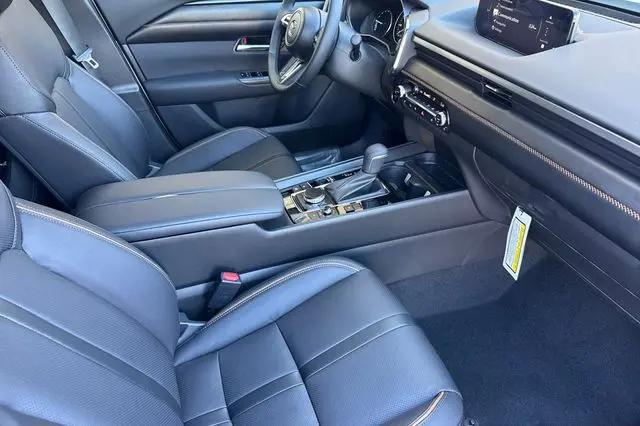 2026 Mazda CX-50 Hybrid Premium Plus