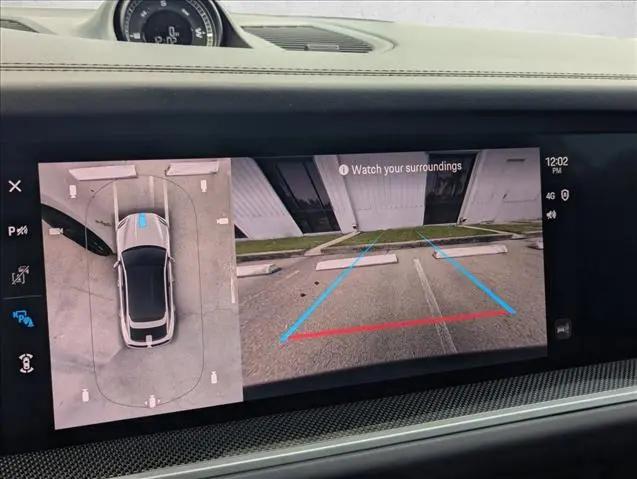 2024 Porsche Cayenne E-Hybrid Turbo