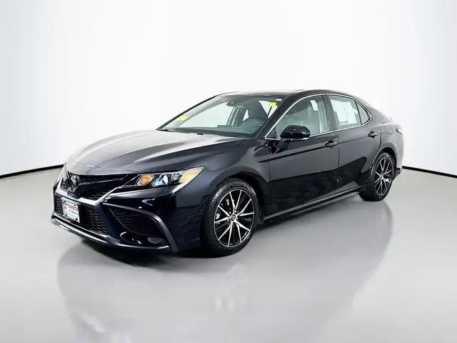 2023 Toyota Camry SE AWD